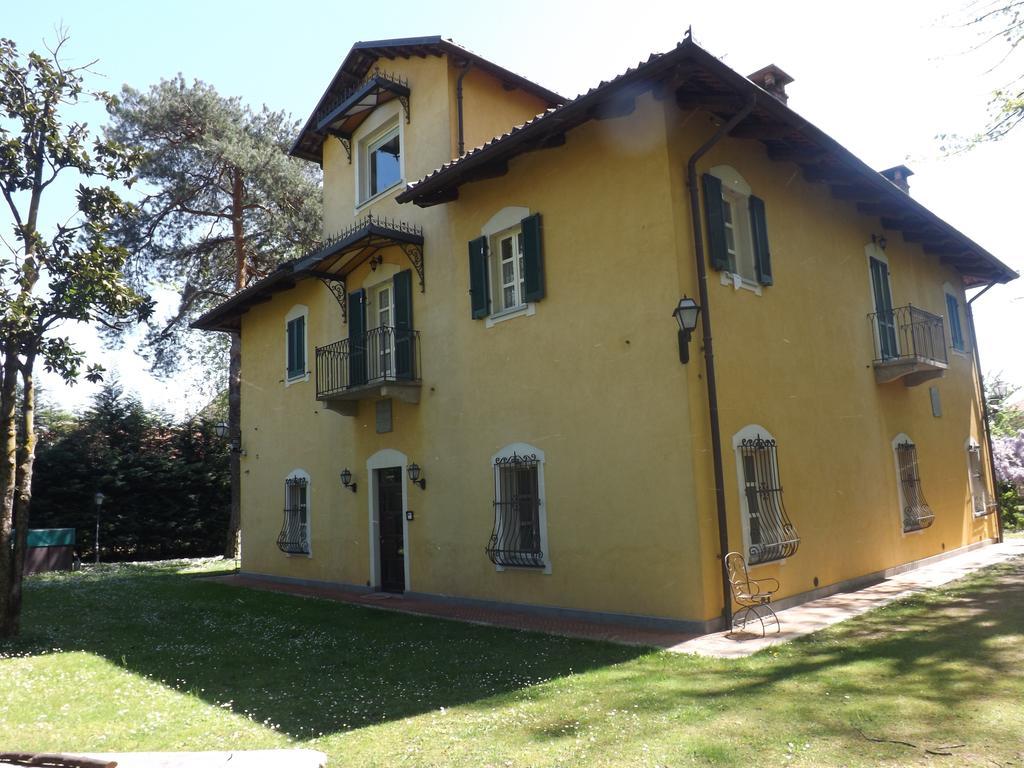 Villa Mirano Bed & Breakfast Piossasco Екстер'єр фото
