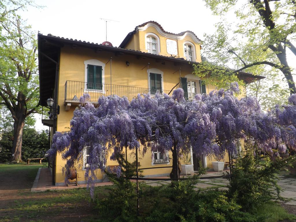 Villa Mirano Bed & Breakfast Piossasco Екстер'єр фото